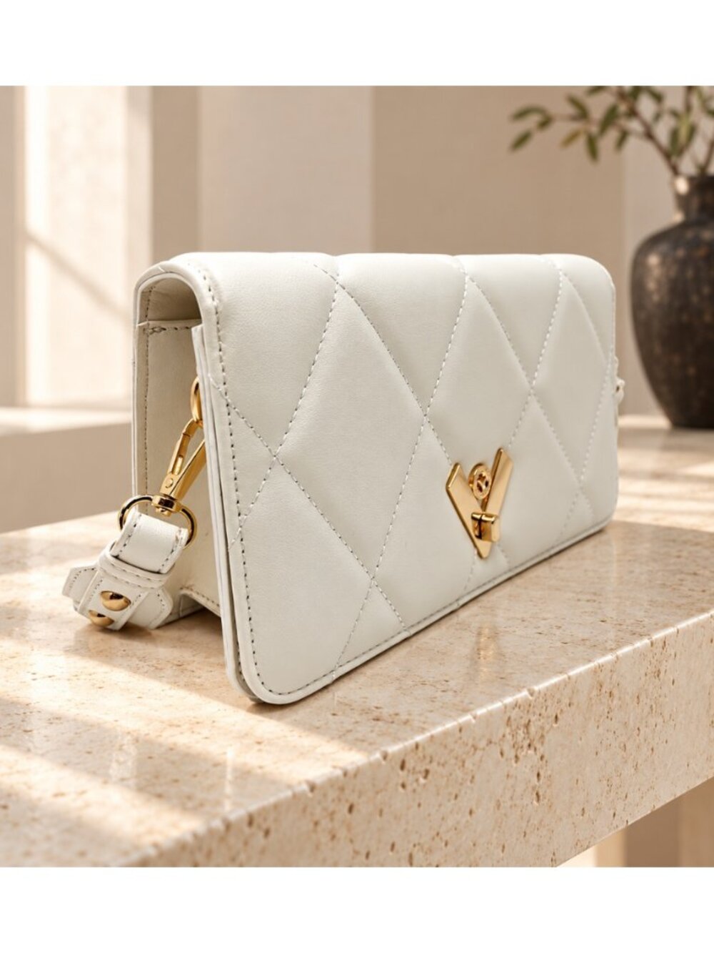 Valentino Orlandi V-2003 White Quilted V-Lock Crossbody · Sizes One Size